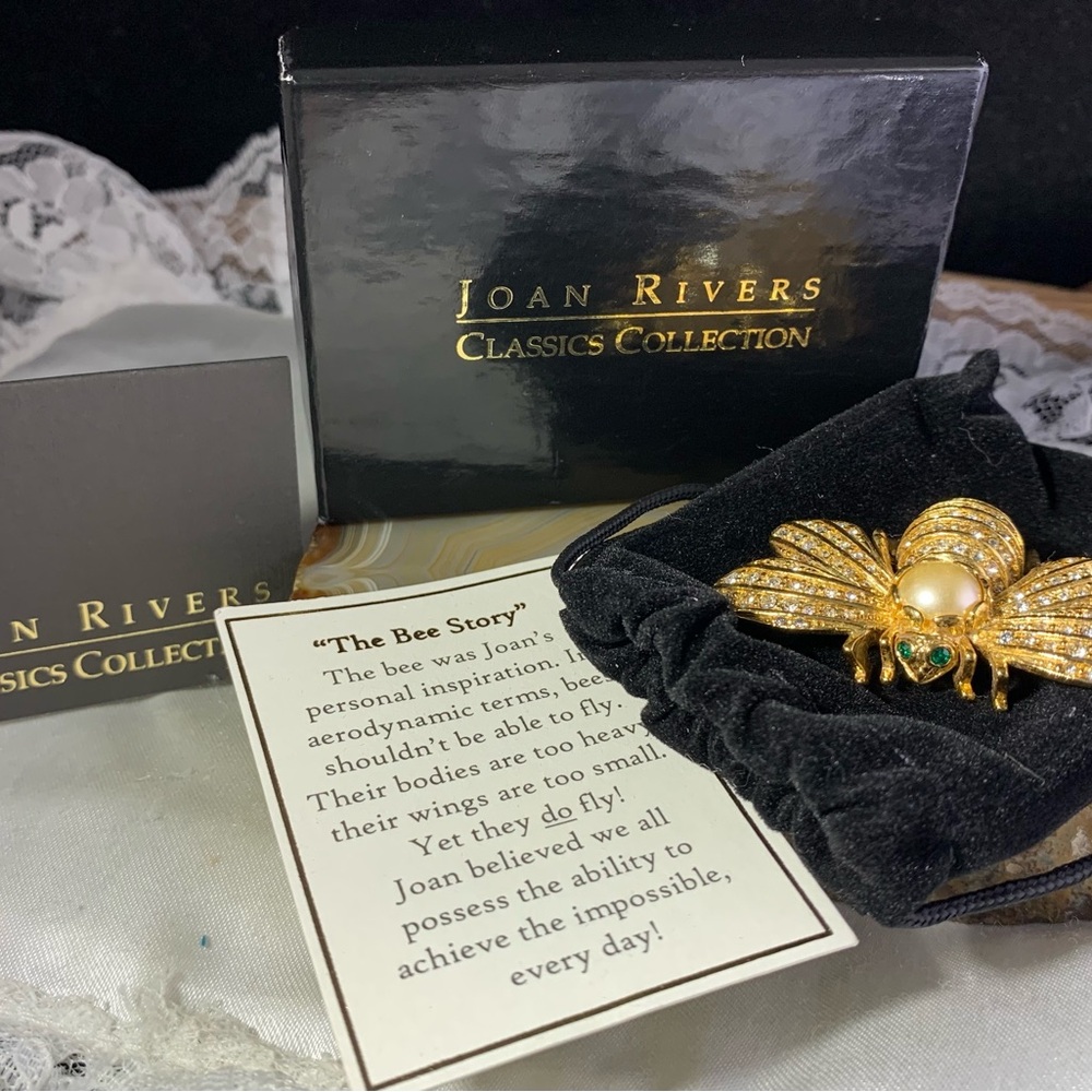 Joan Rivers "FOREVER IN OUR MEMORY "bee brooch.Pave Crystal Pearl,